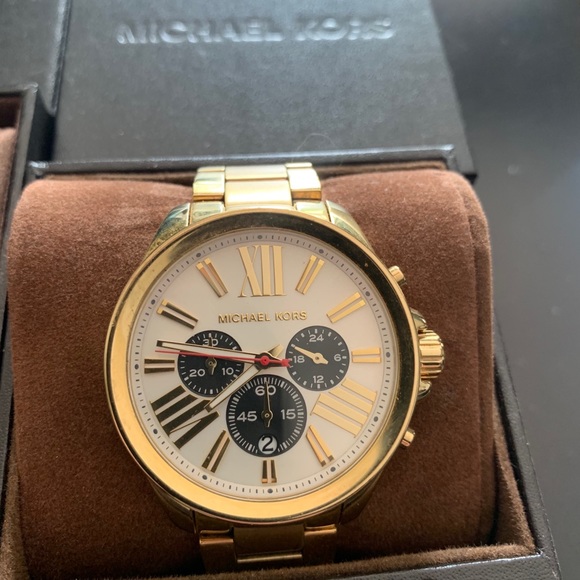 3 Michael Kors Watches - Picture 2 of 6